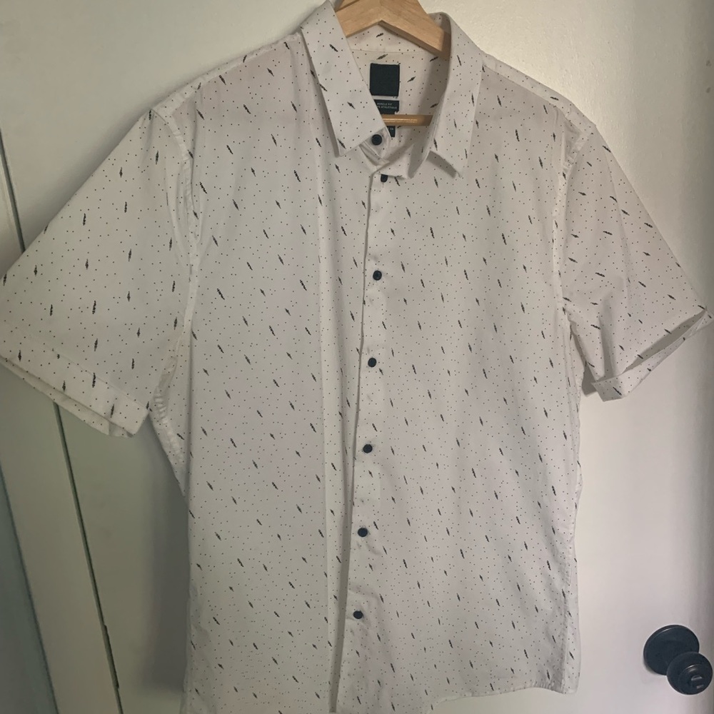 NWOT -White Dress Shirt With Modern Print